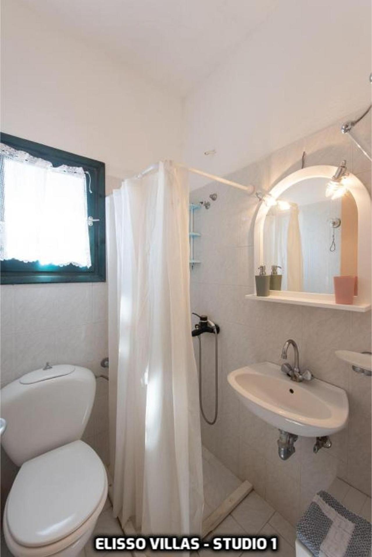 Elisso Apartment