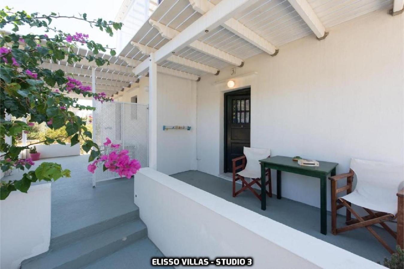 Elisso Apartment *
