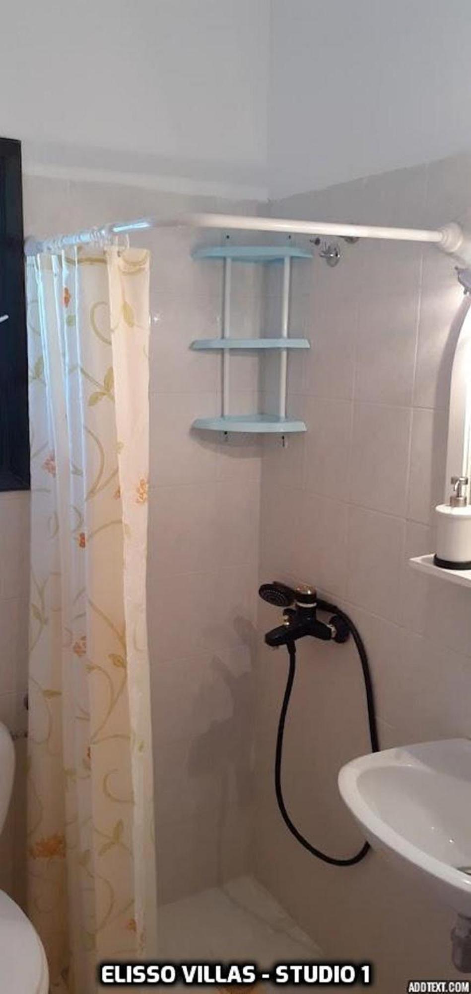Elisso Apartment
